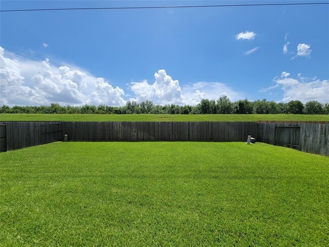 Building Photo - 2326 Summer Wind Dr