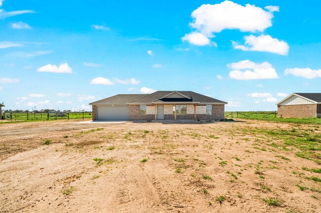 Primary Photo - Country Living In Roosevelt ISD!