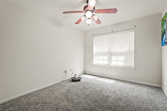 Building Photo - 17902 Sunshine Trace Ln