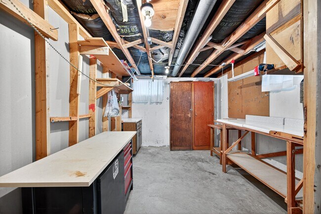 Building Photo - 81 Tom Sawyer Dr