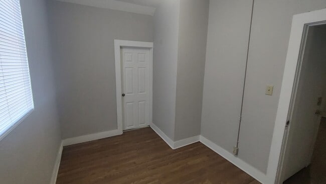 Building Photo - 1115 Dorcas St