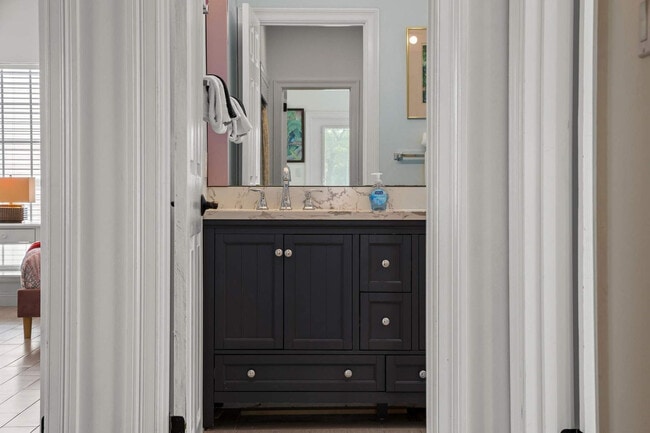 Building Photo - 4431 Luke Ave