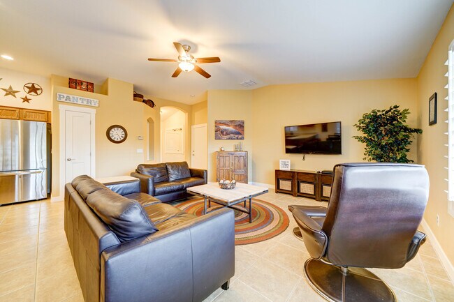 Building Photo - 6744 S Haunted Canyon Rd