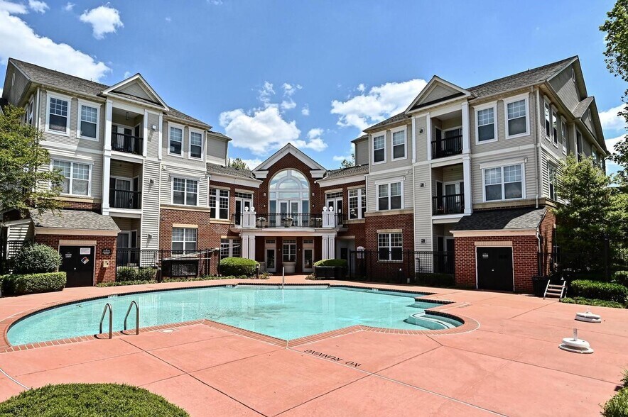Building Photo - 11317 Aristotle Dr
