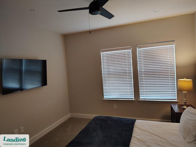 Building Photo - 120 SW 148th Dr