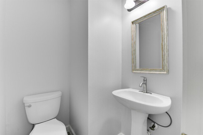 Building Photo - 6930 Haven Creek Dr