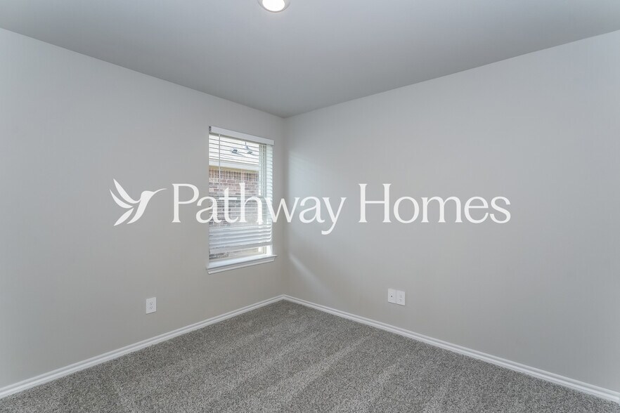 Building Photo - 8513 Coffee Spgs Dr