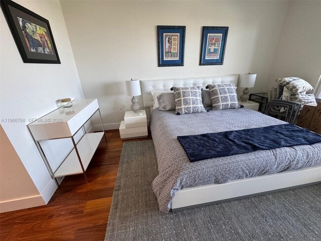 Building Photo - 400 Alton Rd