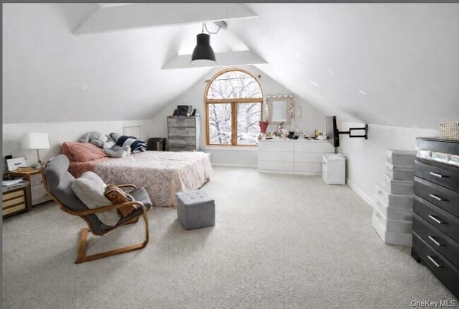 Building Photo - 9 Benedict Ln