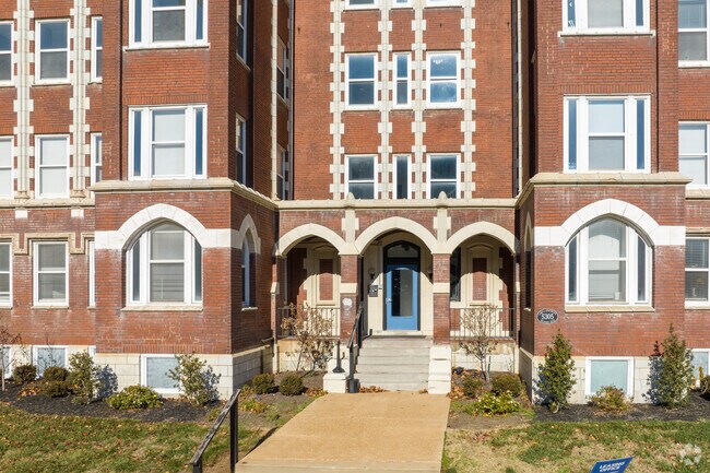 Entrance - The Savoy