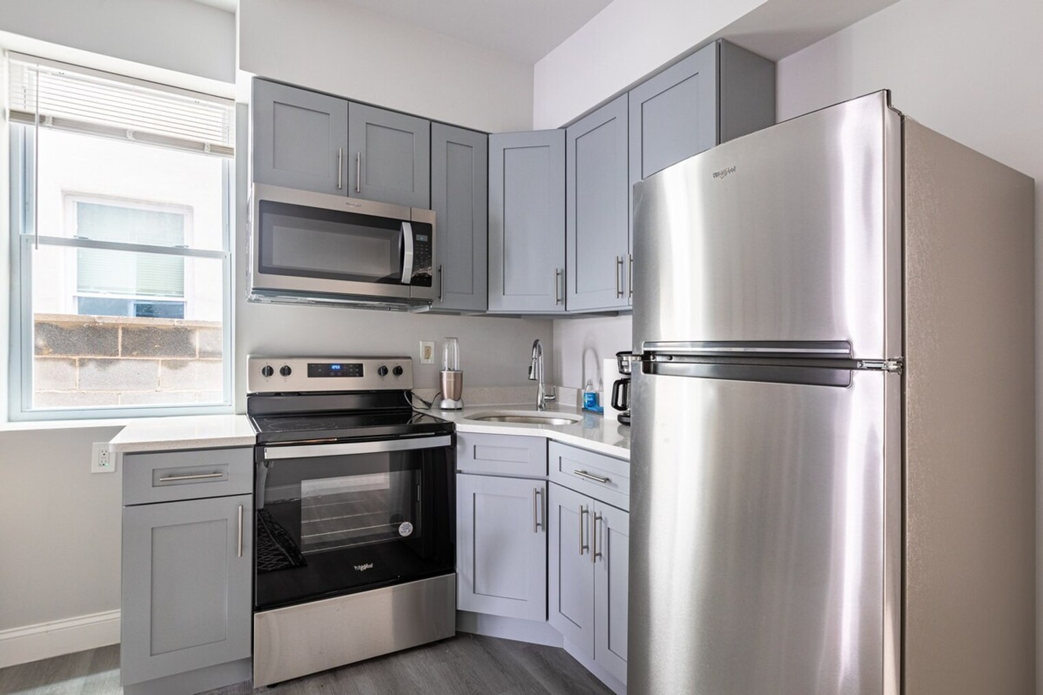 Building Photo - 1418 S 9th St