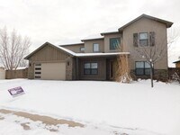 Building Photo - Spacious 5-Bedroom Home with Luxury Features & Prime Location!