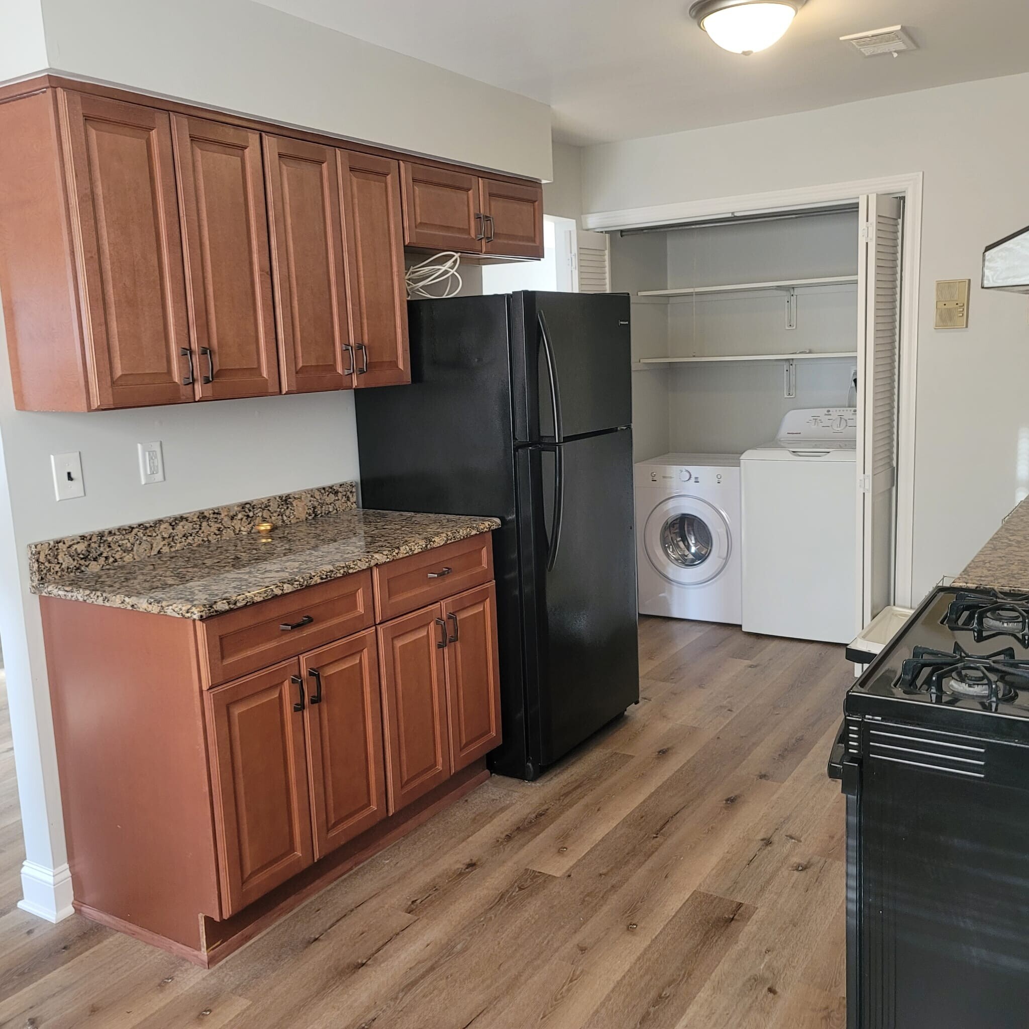 Building Photo - 1617 Raspberry Ct