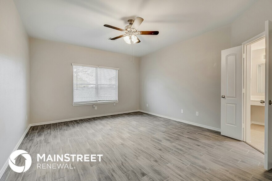 Building Photo - 6410 Peach Tree Ct