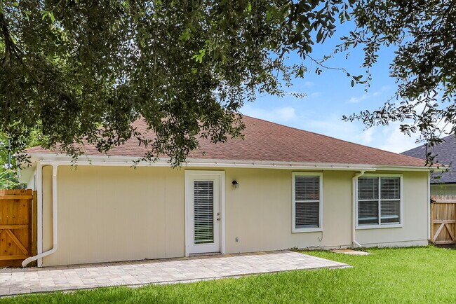 Building Photo - 652 Morning Mist Way