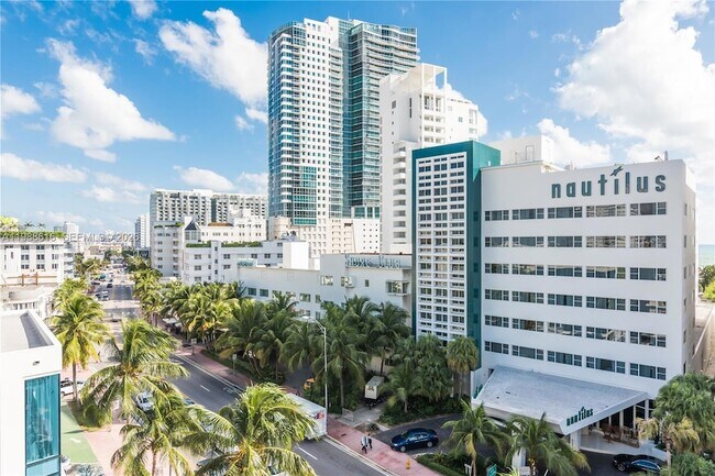 Building Photo - 1800 Collins Ave
