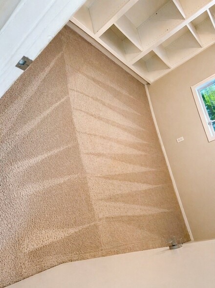 Building Photo - 8015 Windy Creek Dr