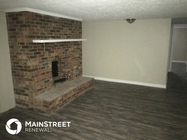 Building Photo - 7406 Maurer Ln