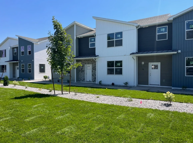 Primary Photo - Beautiful BRAND NEW 4 bed 2.5 bath townhom...