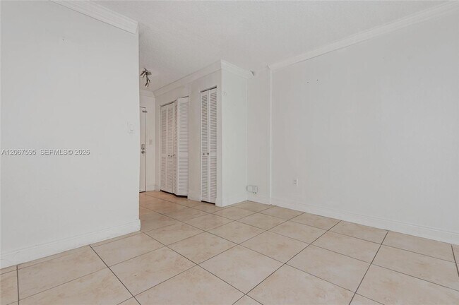 Building Photo - 1805 Sans Souci Blvd