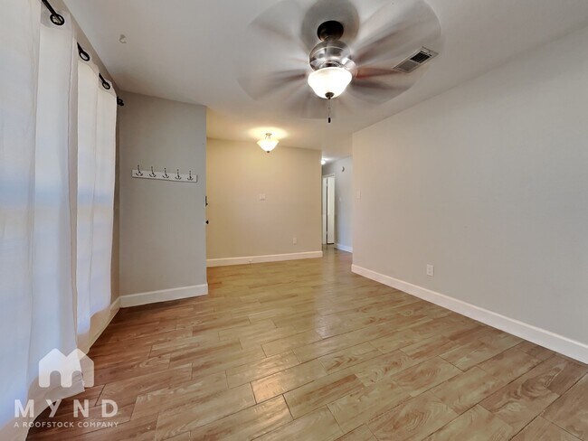 Building Photo - 16806 Square Rigger Ln
