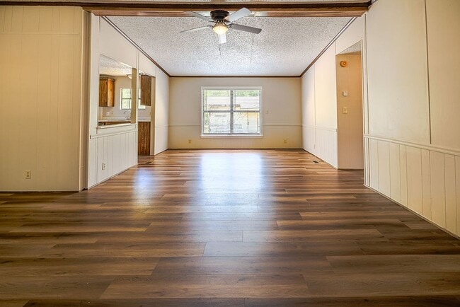 Building Photo - 3-BED 2-BATH RENTAL IN MADISON COUNTY