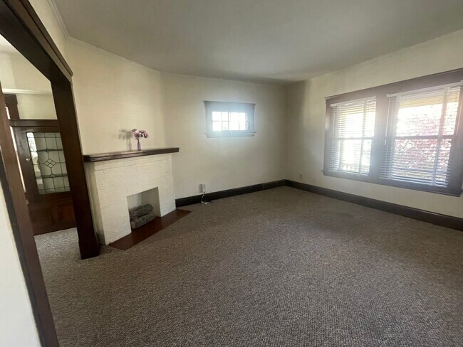 Living Room - 1276 Fry Ave