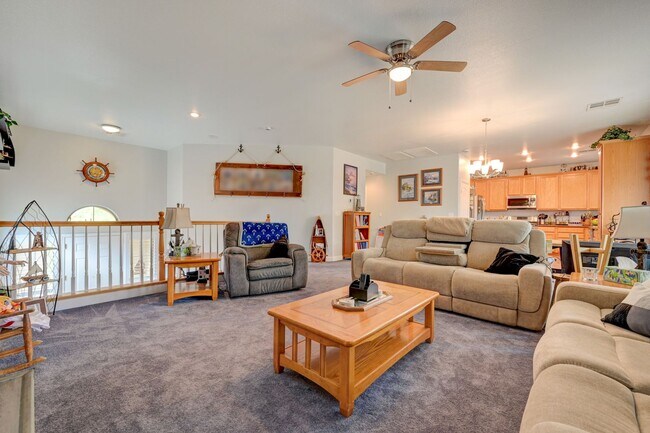Building Photo - 4 Bedroom With a Pool in North Las Vegas- ...