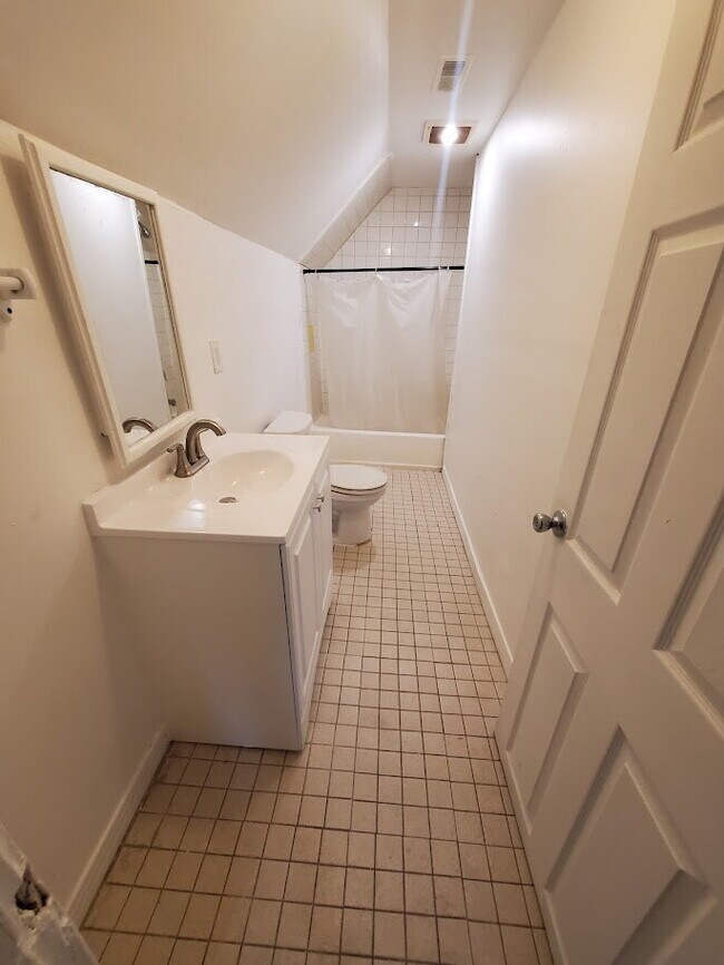 Building Photo - 507 Broadway; Apt #5