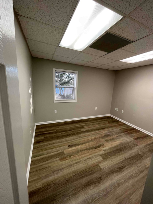 Building Photo - 2112 Hanover Pike