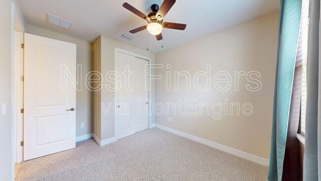 Building Photo - 29 Lakefront Ln