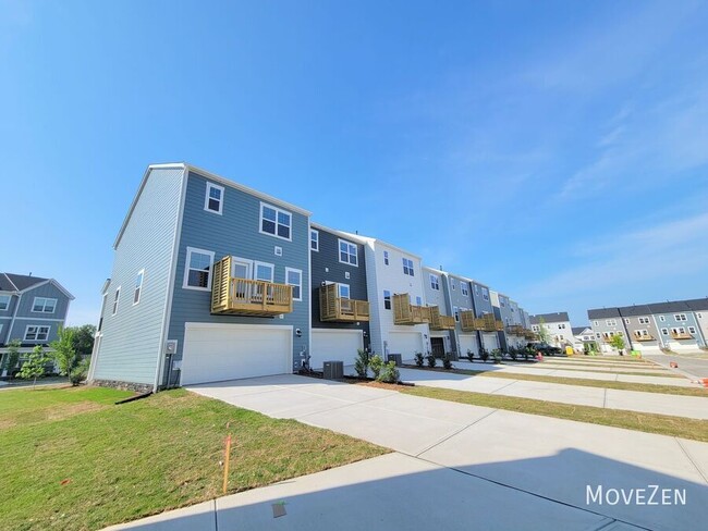Building Photo - 828 Basswood Gln Trl