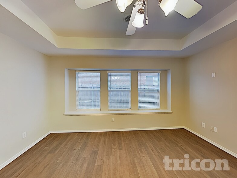 Building Photo - 2934 Margeaux Dr