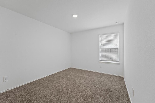 Building Photo - 5068 Pismo Ray Dr