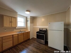 Building Photo - 413 E Courtland Pl