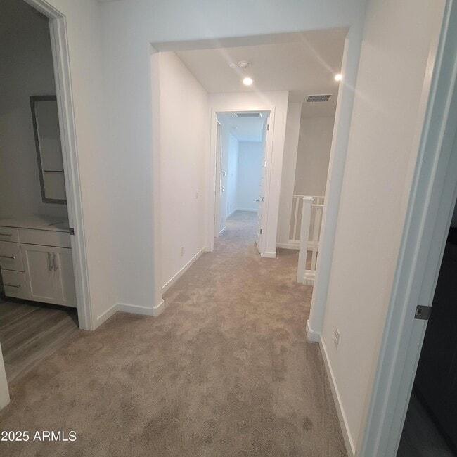 Building Photo - 4077 S Sabrina Dr