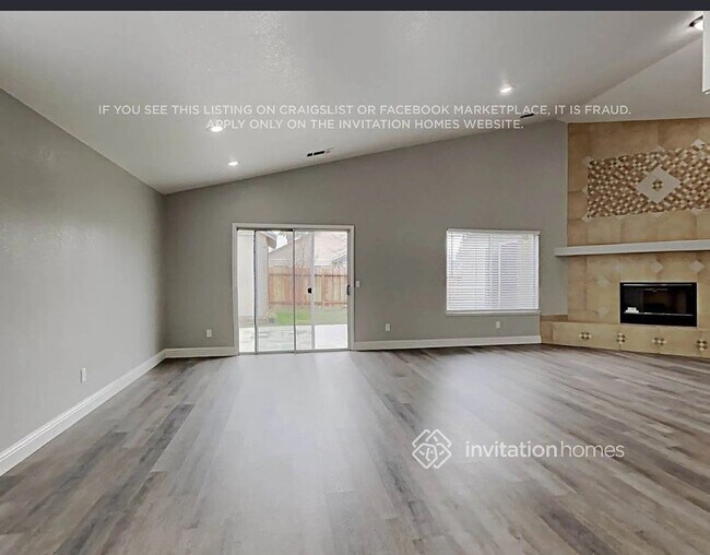 Building Photo - 1182 Park Heights Dr