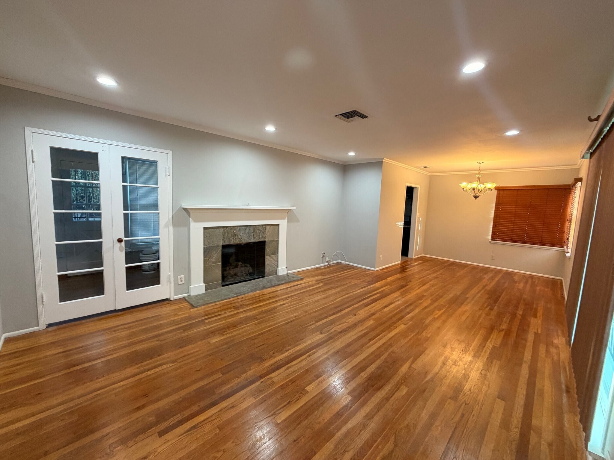 Building Photo - 2404 Wetherhead Dr