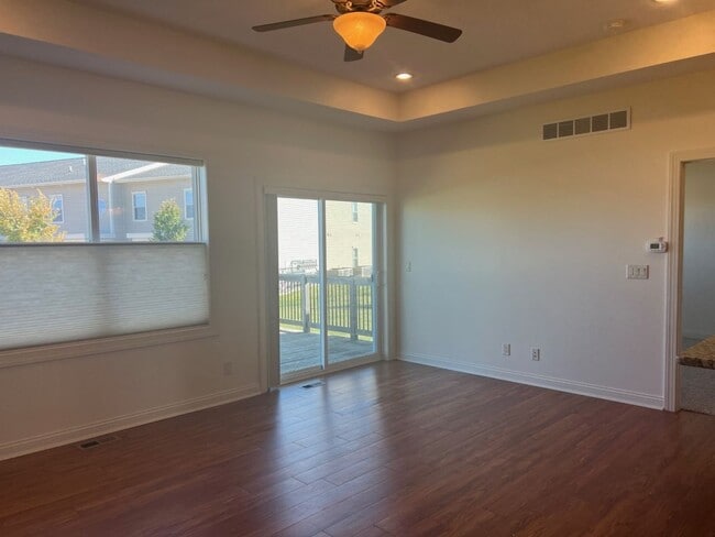 Building Photo - 2712 London Dr