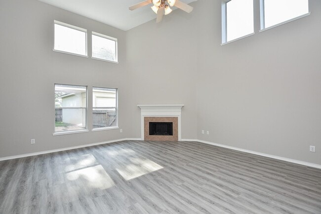 Building Photo - 3935 Carters Lake Dr