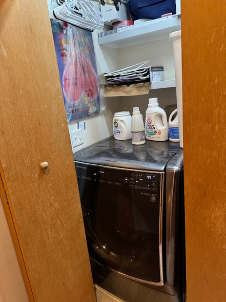 Building Photo - 626 Pines Slope Rd