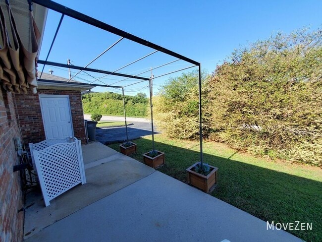 Building Photo - 3 Balfer Ct