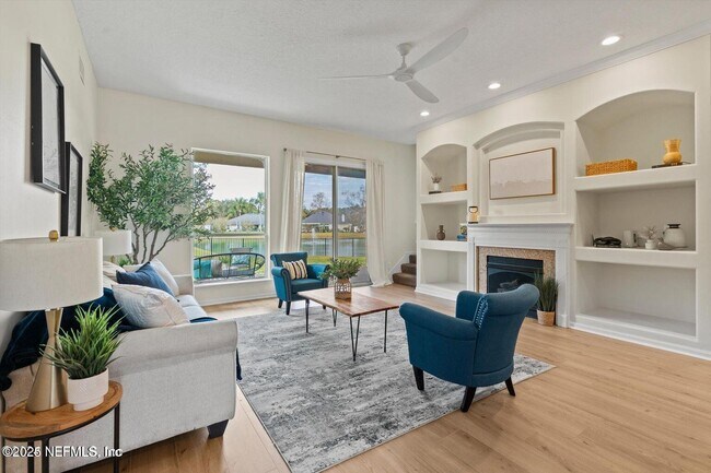 Building Photo - 12082 Brandon Lake Dr