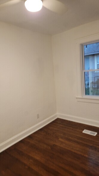 Building Photo - 6636 Tracy Ave