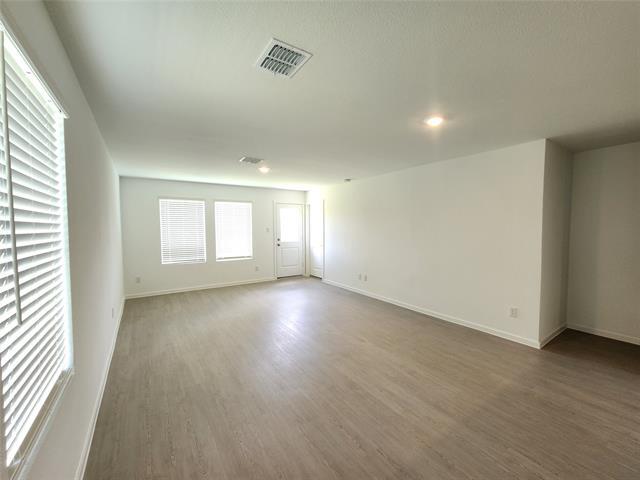 Building Photo - 1043 Birkdale Dr
