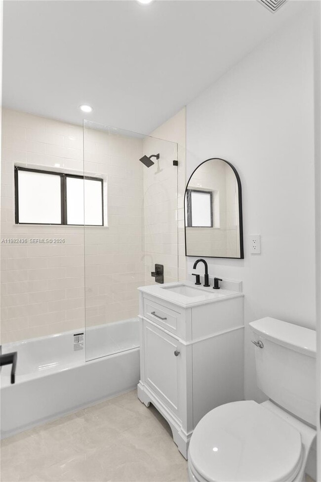 Building Photo - 15920 NW 17th Ct