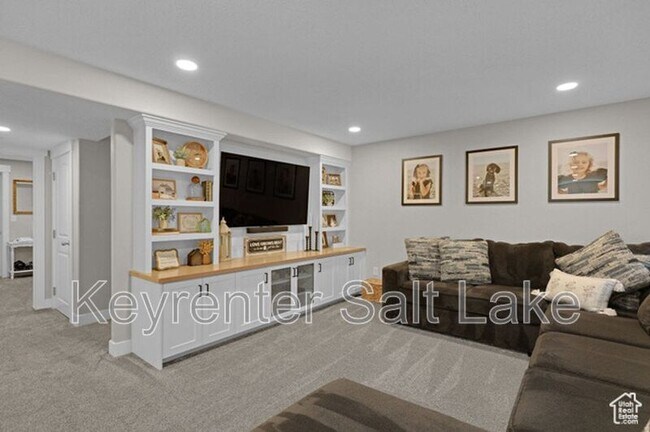 Building Photo - 12473 S Desert Mesa Dr
