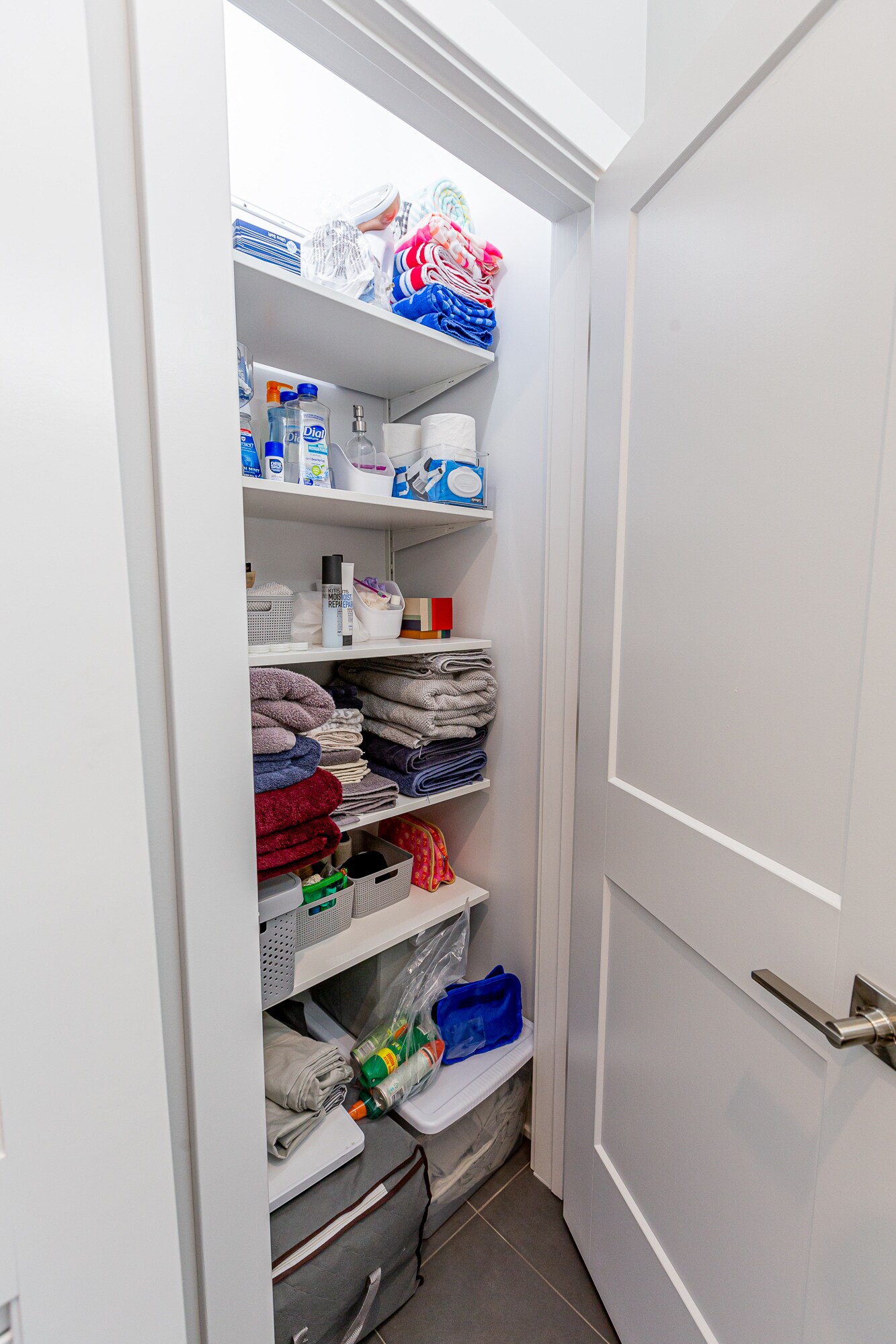 Linen Closet (Different Unit) - 6527 N Newgard Ave