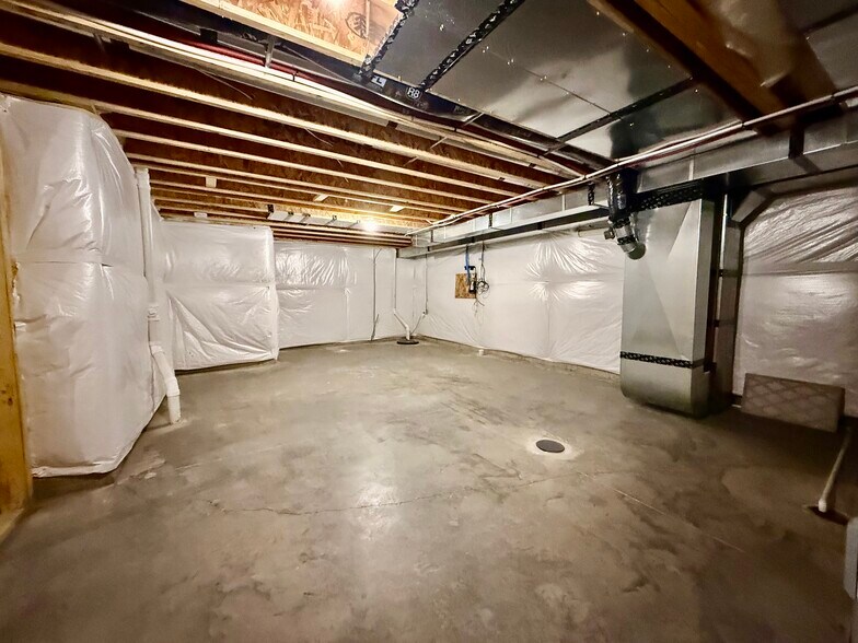 Building Photo - 10436 Southerwick Pl