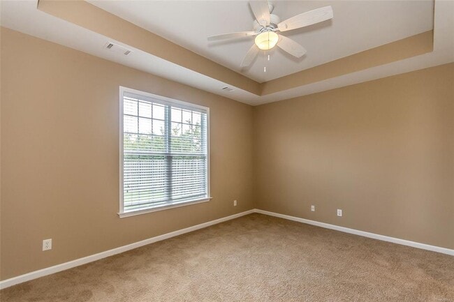 Building Photo - 9625 Helmsley Cir